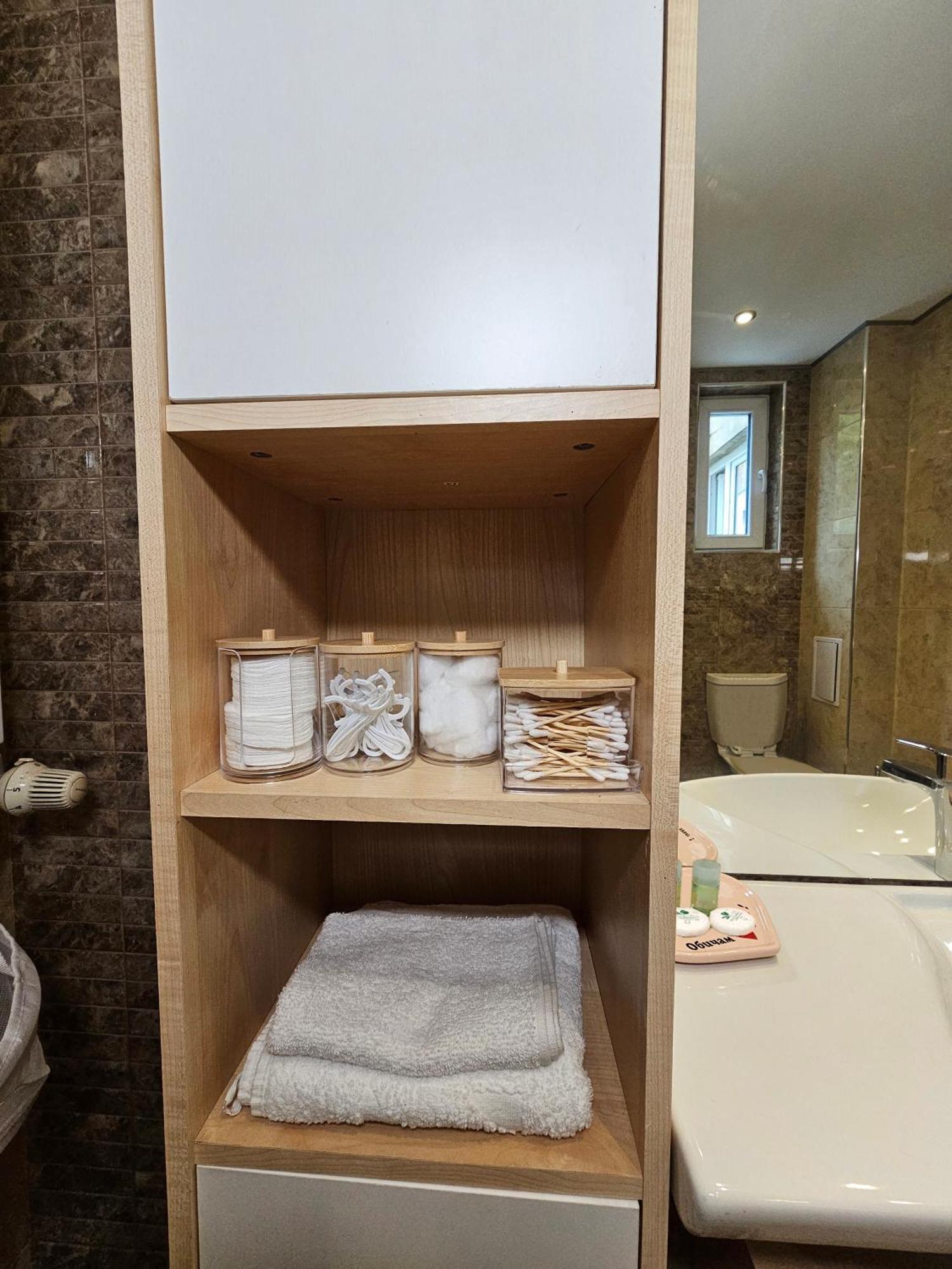 Alex Place-central Apartment