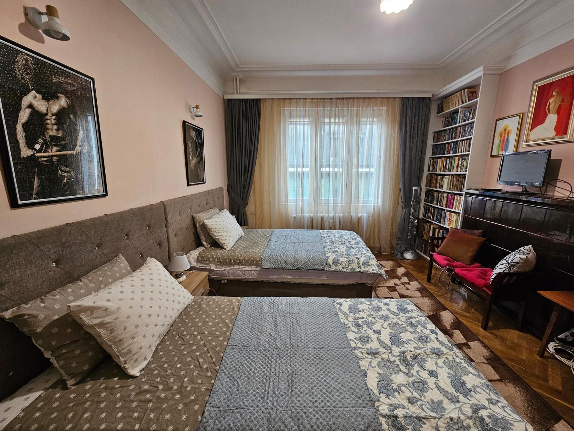 Alex Place-central * Sofia
